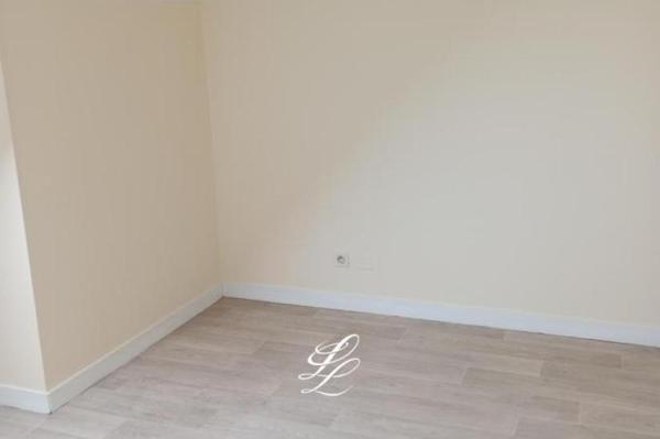 Location - Appartement 2 pièces 51 m 2 LE MANS (72000)