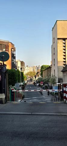 A vendre Box 15 m2 - Hopital Saint Louis - 75010 Paris