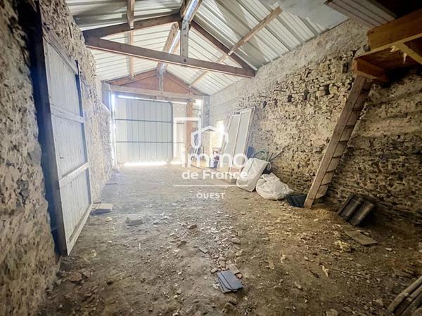 Parking / Box à vendre à Évron (53600)