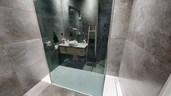 Narbonne, grande maison de ville avec jardin sans vis-à-vis