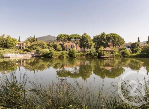 Appartement T2 à vendre  2 pièces - 29 m 2   GRIMAUD  - 83