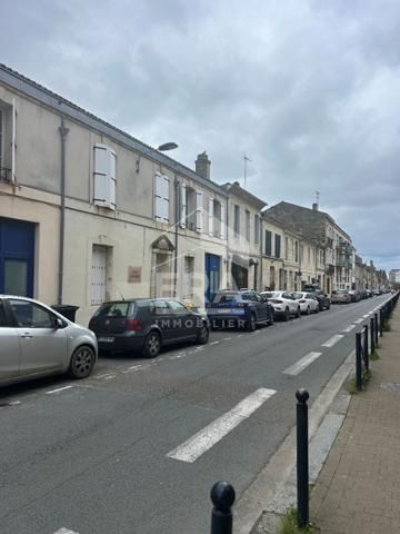 STUDIO MEUBLE NEUF DE  21.01 M²