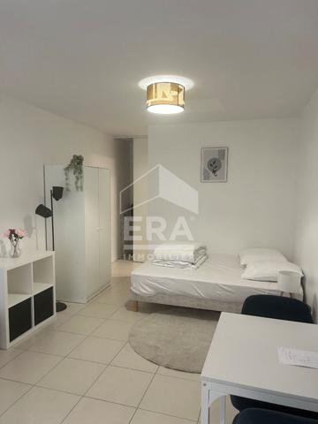 STUDIO MEUBLE NEUF DE  21.01 M²