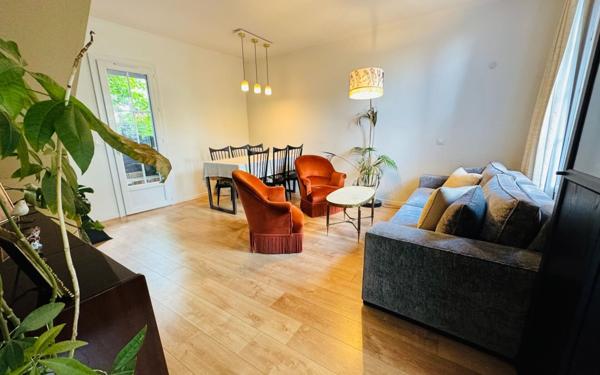 Maison à vendre    4 pièces • 69,20 m2 Montreuil