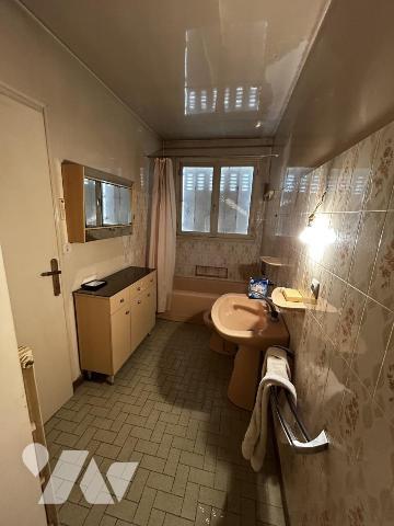 Maison de 170m² habitable sur sous-sol complet