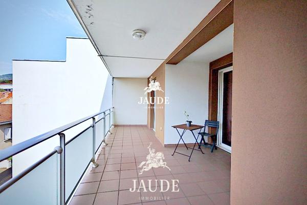 A VENDRE Appartement T3 de 80 m² – Résidence récente avec terrasse, garage et cave Détails des diagnostics énergétiques