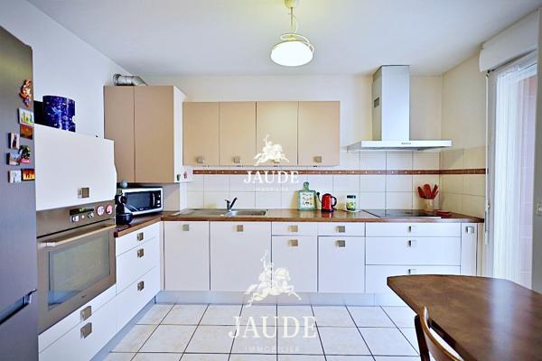 A VENDRE Appartement T3 de 80 m² – Résidence récente avec terrasse, garage et cave Détails des diagnostics énergétiques