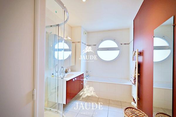 A VENDRE Appartement T3 de 80 m² – Résidence récente avec terrasse, garage et cave Détails des diagnostics énergétiques