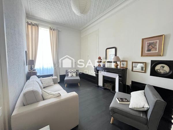 Appartement T2-Charme haussmannien-Très bon état