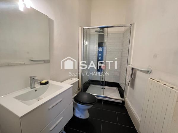 Appartement T2-Charme haussmannien-Très bon état