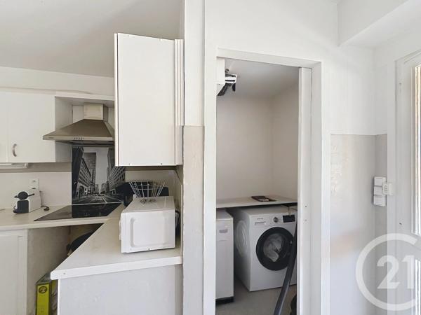 Appartement T3 à vendre  3 pièces - 68,13 m 2   VALLAURIS  - 06