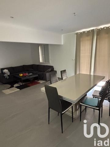 Maison à vendre 5 pièces 158 m² Rodilhan