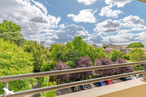 Appartement à vendre 223 650 € Bordeaux 2 p 48 m² DPE C
