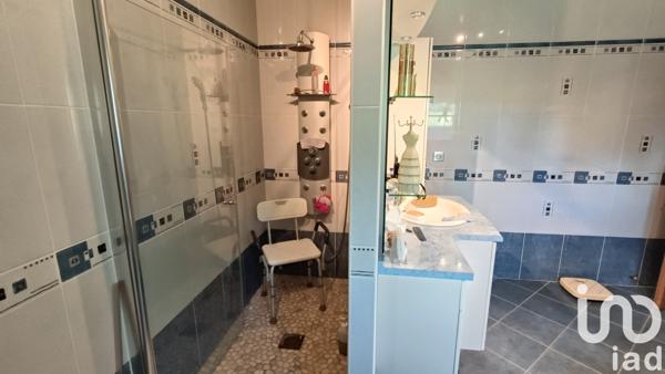 Maison à vendre 7 pièces 228 m² Sainte-Cécile