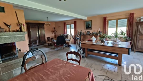 Maison à vendre 7 pièces 228 m² Sainte-Cécile