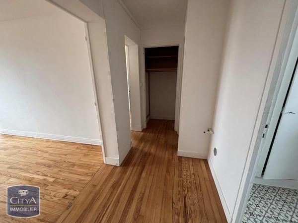Appartement à louer 2 pièces 46.06m² Le Havre (76600)