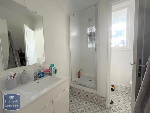 Appartement à louer 2 pièces 46.06m² Le Havre (76600)