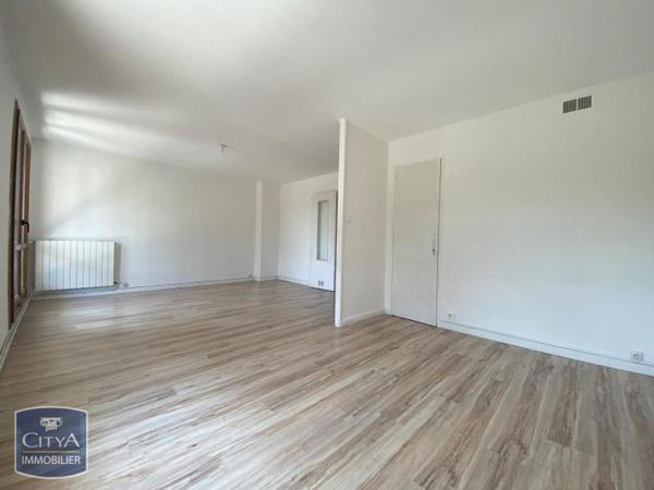 Appartement à louer 3 pièces 73.28m²