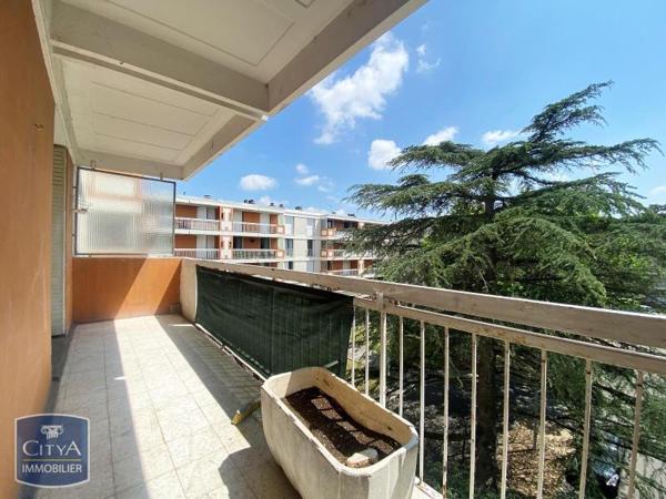 Appartement à louer 3 pièces 73.28m²