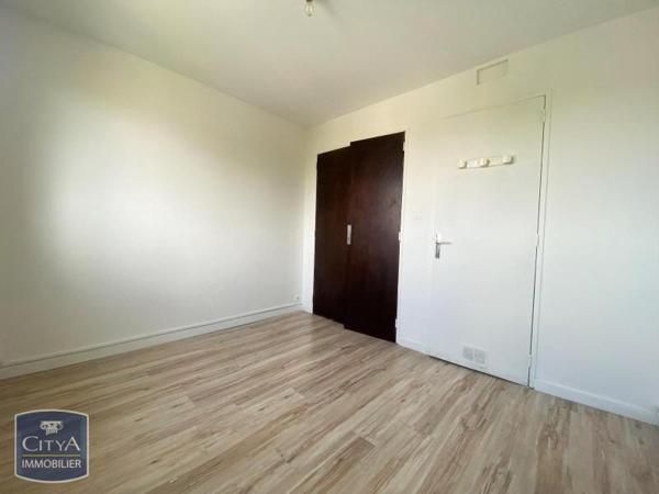 Appartement à louer 3 pièces 73.28m²