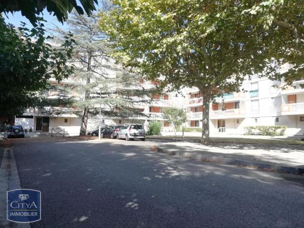 Appartement à louer 3 pièces 73.28m²