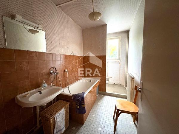 Appartement Beynes 5 pièce(s) - Pour les amateurs de travaux