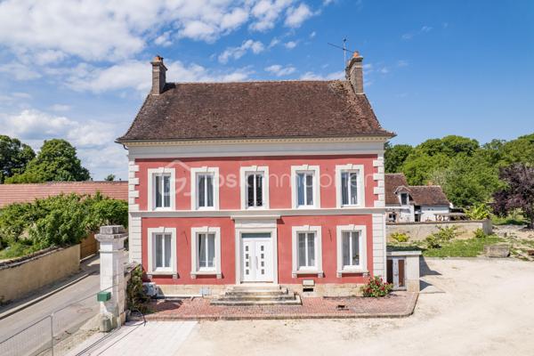 Maison de maitre de 364 m²