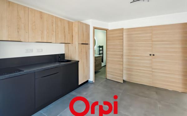 Appartement à vendre    2 pièces • 23 m2 Bandol