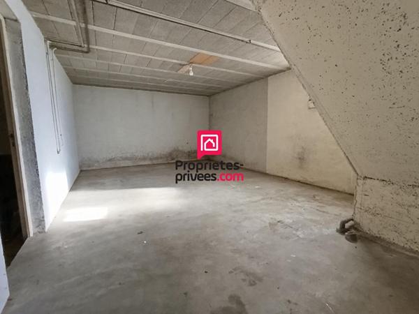 MONTFERRAND-LE-CHÂTEAU-Maison 5 pièces 86 m2 avec grand terrain située à 5 minutes de BESANCON