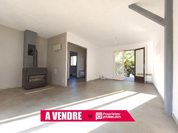 MONTFERRAND-LE-CHÂTEAU-Maison 5 pièces 86 m2 avec grand terrain située à 5 minutes de BESANCON