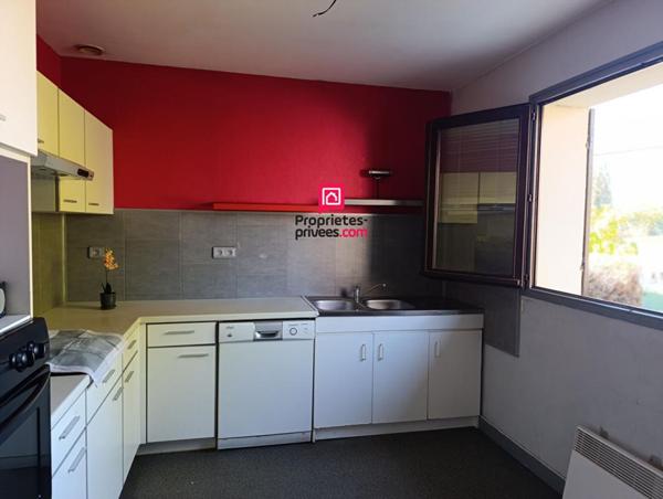 MONTFERRAND-LE-CHÂTEAU-Maison 5 pièces 86 m2 avec grand terrain située à 5 minutes de BESANCON