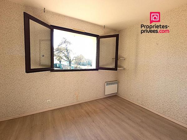 MONTFERRAND-LE-CHÂTEAU-Maison 5 pièces 86 m2 avec grand terrain située à 5 minutes de BESANCON