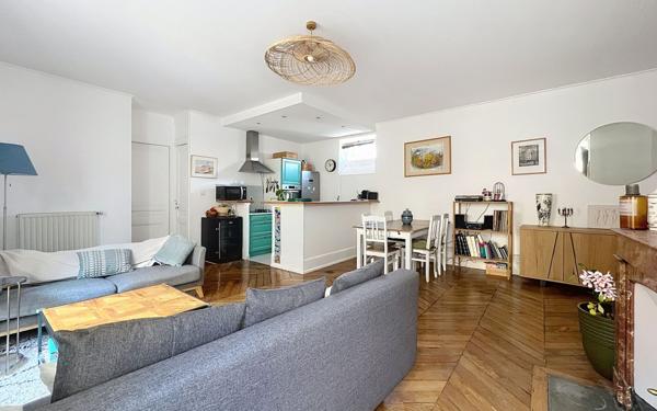 Appartement à vendre    3 pièces • 87,74 m2 Lyon 1