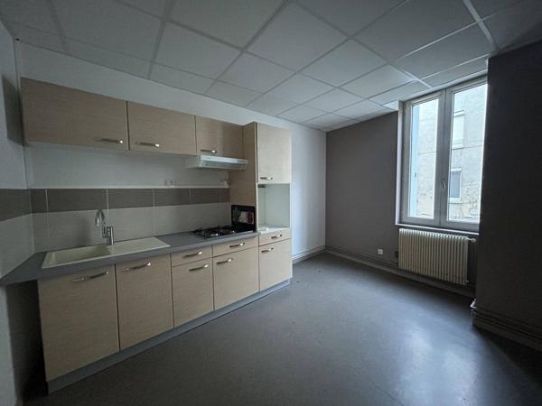 Bel appartement T2 de 28,72m² et cave