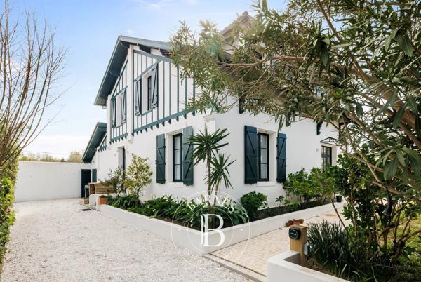 Biarritz, Maison 4 Chambres -  200 m² à vendre