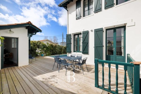Biarritz, Maison 4 Chambres -  200 m² à vendre