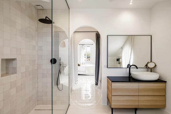 Biarritz, Maison 4 Chambres -  200 m² à vendre