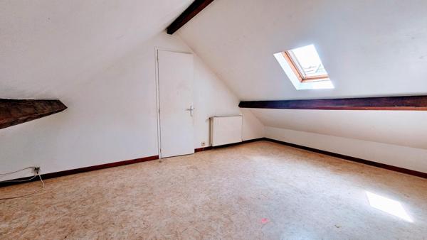 Maison 3 chambres libre de toutes occupations et son studio en rendement locatif