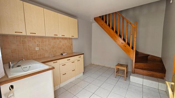 Maison 3 chambres libre de toutes occupations et son studio en rendement locatif