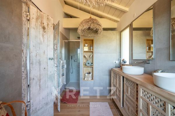 Villa d’Architecte en bois – Style Ferret-Capien
