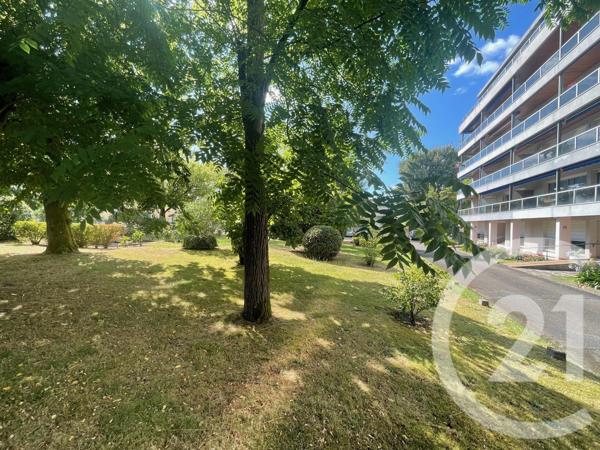 Appartement F2 à vendre  3 pièces - 77,37 m2 DAX - 40