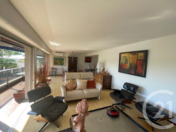 Appartement F2 à vendre  3 pièces - 77,37 m2 DAX - 40