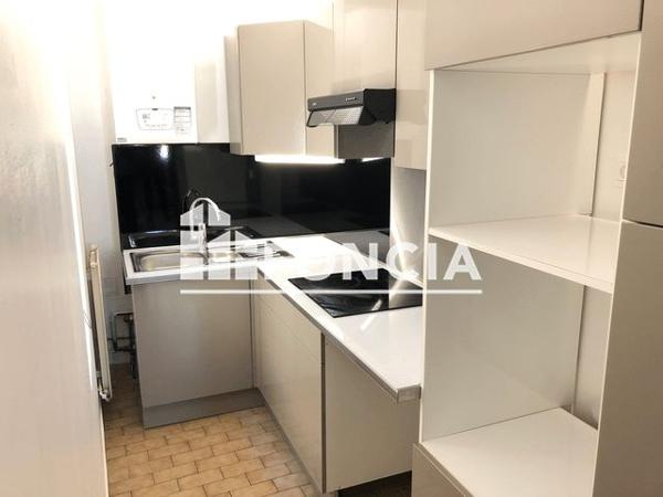 Location Appartement 3 pièces 55.3 m² - 18 RUE DU SERMON Blois 41000