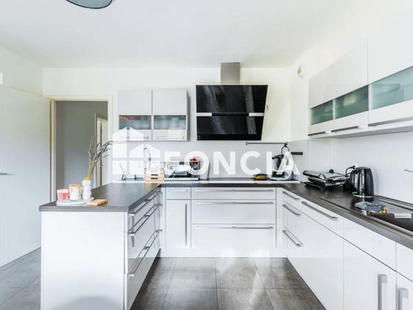 À vendre Immeuble 400 m² - Carling 57490