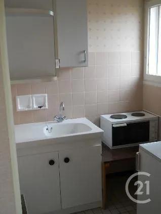 Appartement F1 à vendre  1 pièce - 30,21 m 2   MONTLUCON  - 03