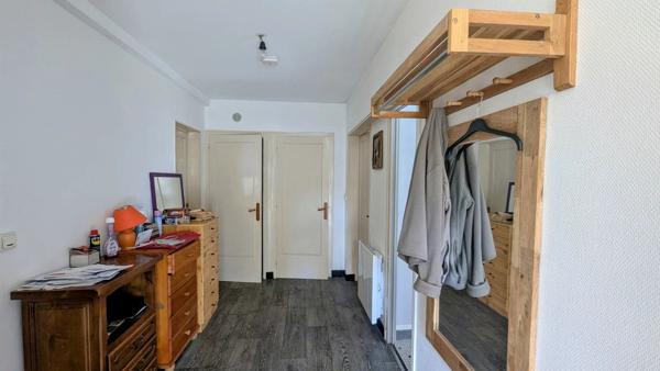 Vente                                                      Maison de village
                        
                     2 pièces                      72 m2                     à Aubigny-sur-Nère