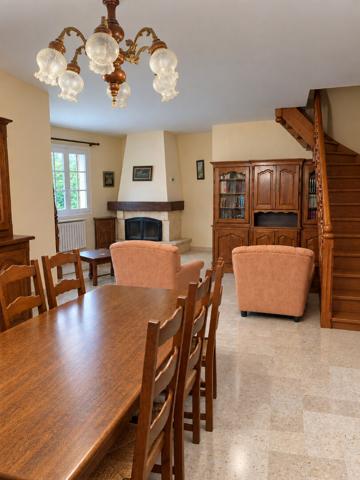 A vendre maison individuelle de 7 pièces à Allauch avec terrain - Les Côtes Rôties