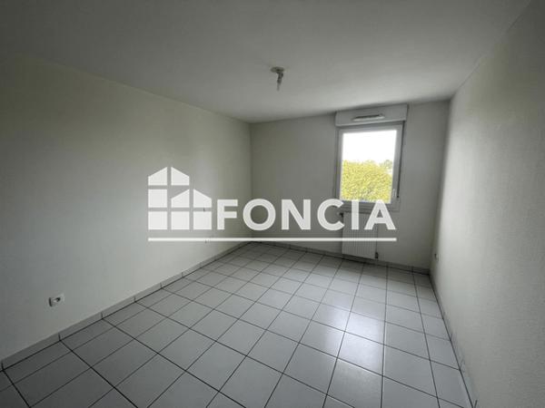 Location Appartement 3 pièces 62 m² - 217 CHEMIN DES IZARDS Toulouse 31200