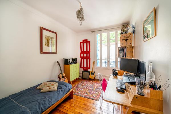 Jolie maison 1930, style, art déco, entièrement rénovée, 5 chambres !