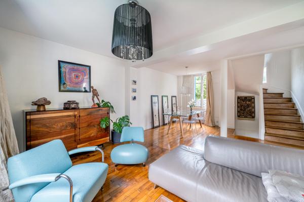 Jolie maison 1930, style, art déco, entièrement rénovée, 5 chambres !